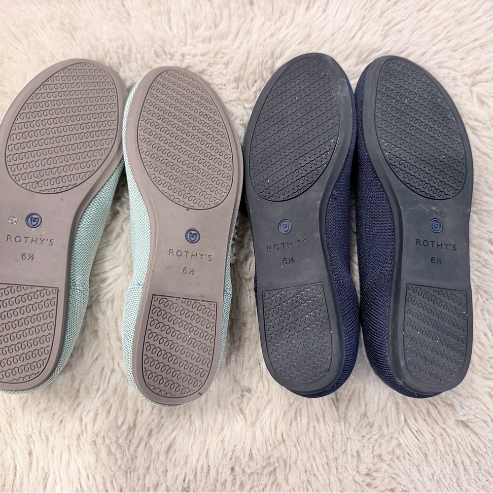 Rothy's Women's Flats in Navy and Mint - Picture 4 of 6